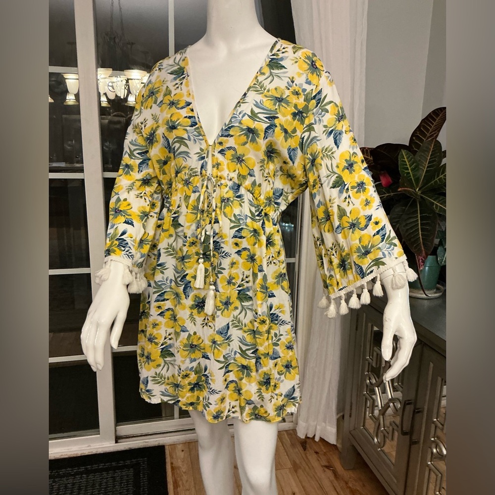 Blue Island Tropical Floral Print Beach Cover Up Womans Size Large Tassel Sleeve